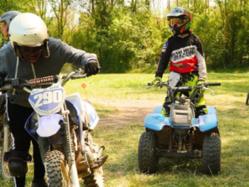 COMBINE MOTO, QUAD et FUTUROSCOPE