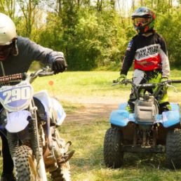 COMBINE MOTO, QUAD et FUTUROSCOPE